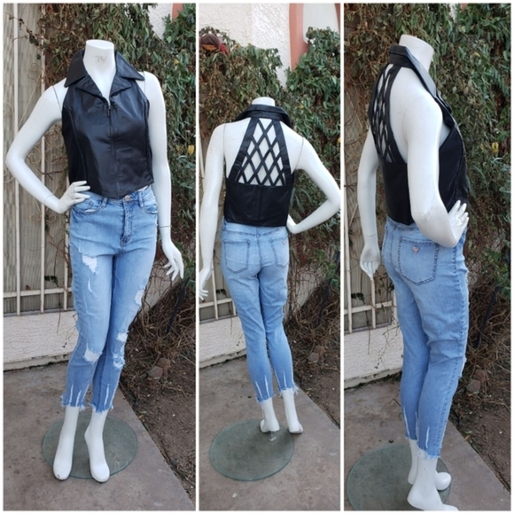 MUST HAVE THIS‎ SEXY VEST - Picture 2 of 8